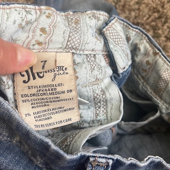 Miss Me size 7 - Picture 3 of 4